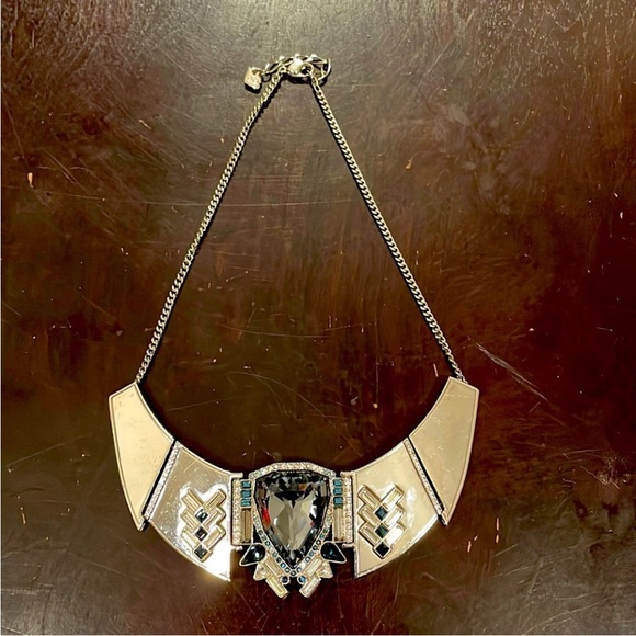 Swarovski shogun necklace - Picture 2 of 4